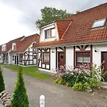B09 * Gustow (Vorpommern-Rugen)