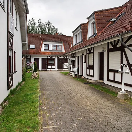 B09 Gustow (Vorpommern-Rugen)